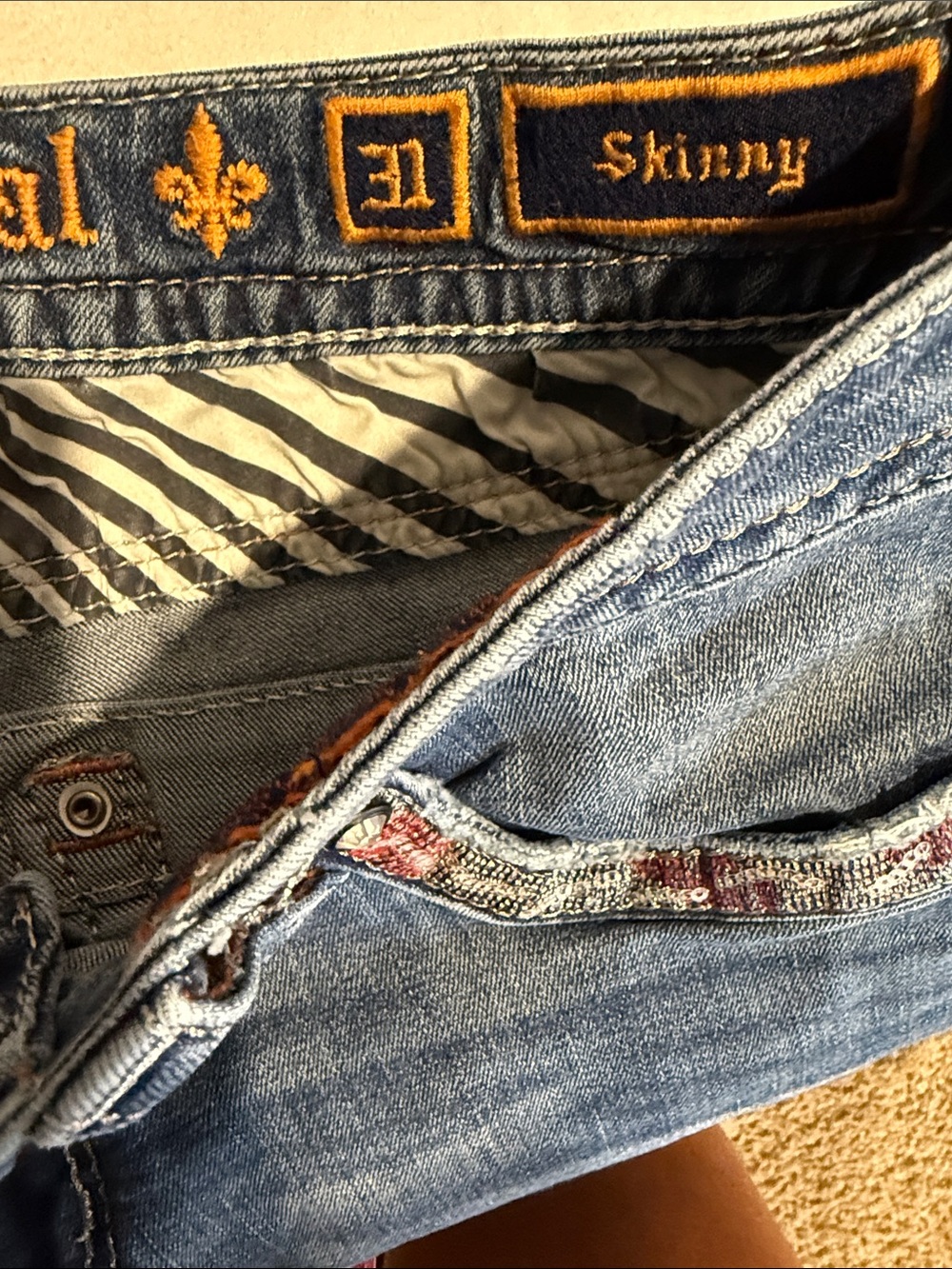 Rock Revival Women's Skinny Jeans with Embellished Pockets - Dark Blue - Picture 5 of 7